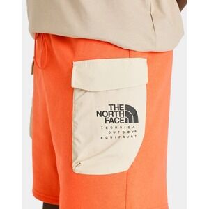 The North Face Men's XL Coordinates Fleece-Lined Utility Shorts in Retro Orange
